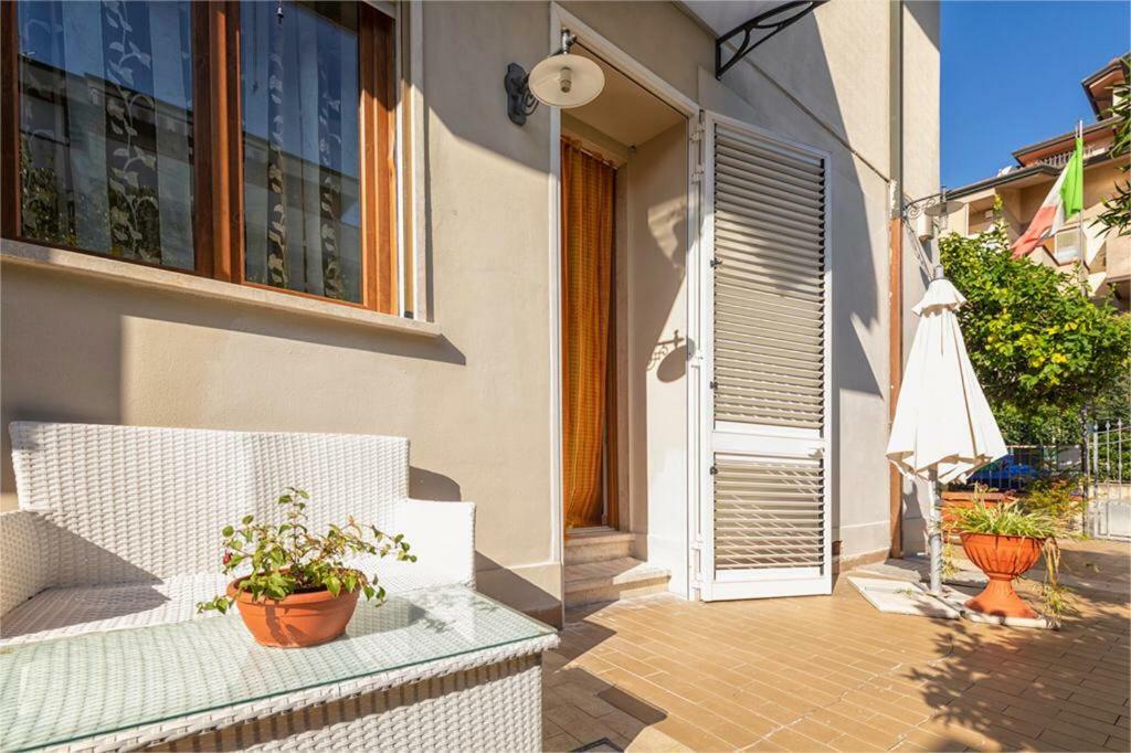 Casa di Marina Hotel Viareggio Bagian luar foto